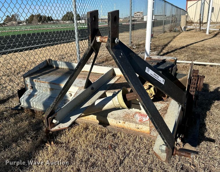 image for item NS9128 Olathe Manufacturing 83  aerator/seeder