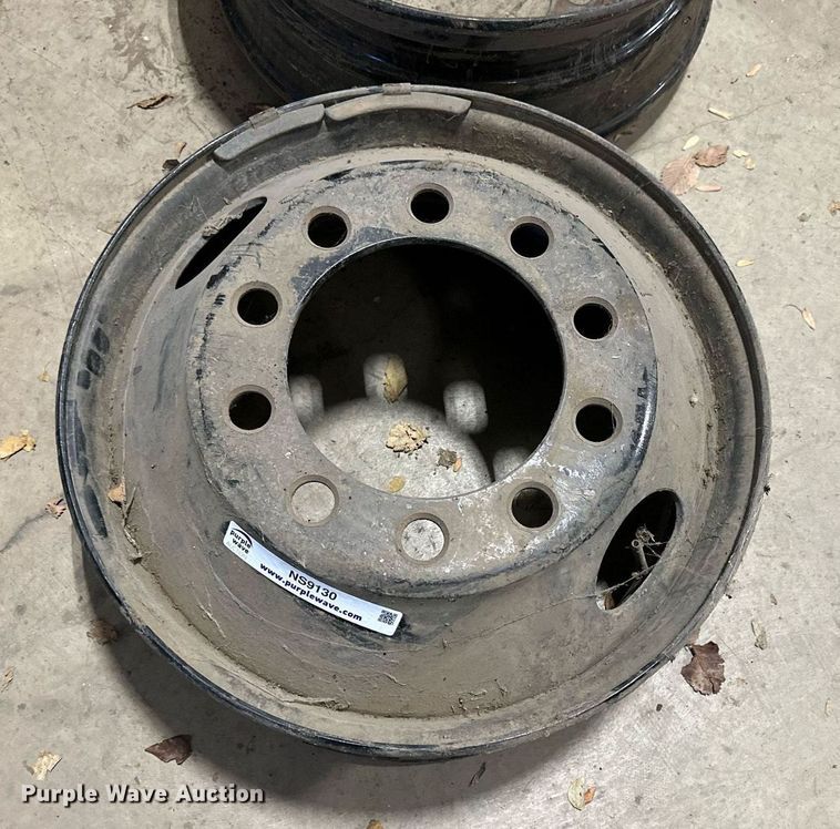 image for item NS9130 Bus parts