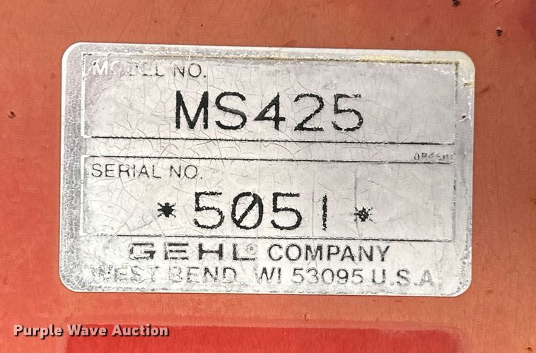 image for item NS9134 1991 International 4700  manure spreader truck