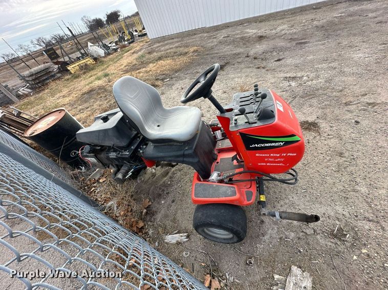 image for item NS9137 Jacobsen Greens King IV Plus  greens mower