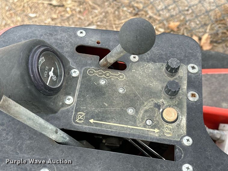 image for item NS9137 Jacobsen Greens King IV Plus  greens mower