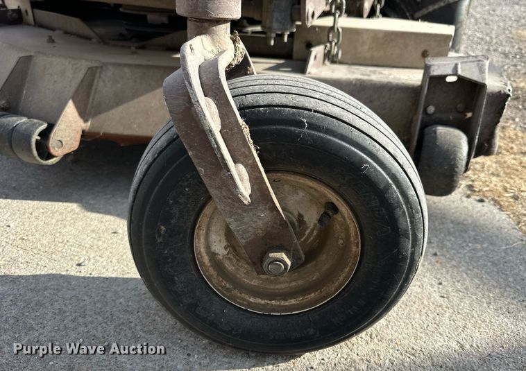 image for item NS9139 Grasshopper 225  ZTR lawn mower