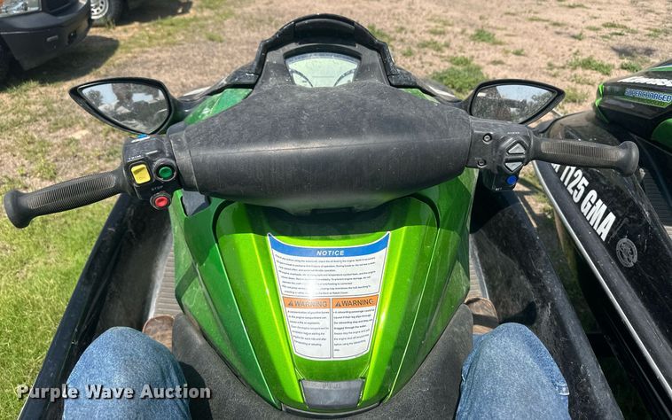 image for item OC9352 (2) 2013 Kawasaki Ultra 300X personal watercrafts