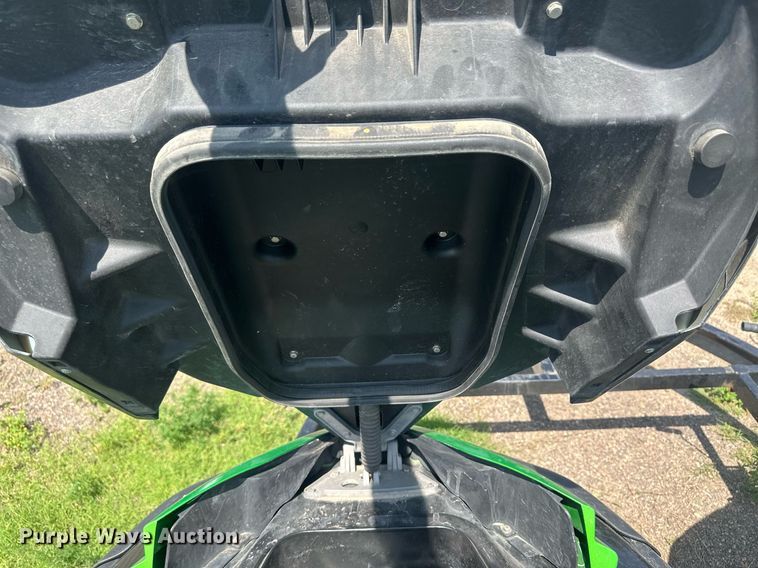 image for item OC9352 (2) 2013 Kawasaki Ultra 300X personal watercrafts