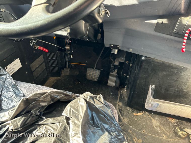 image for item OD9825 2014 Blue Bird Vision  school bus