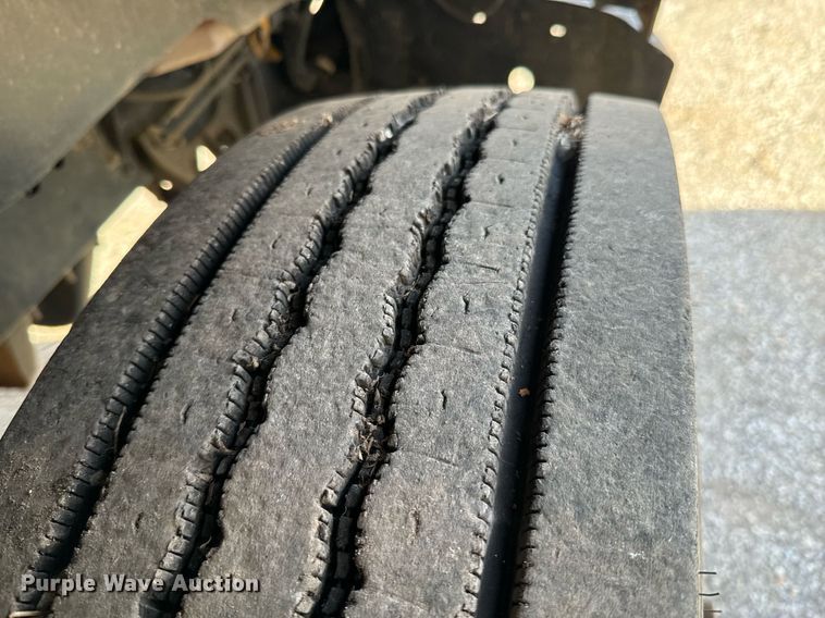 image for item OD9825 2014 Blue Bird Vision  school bus