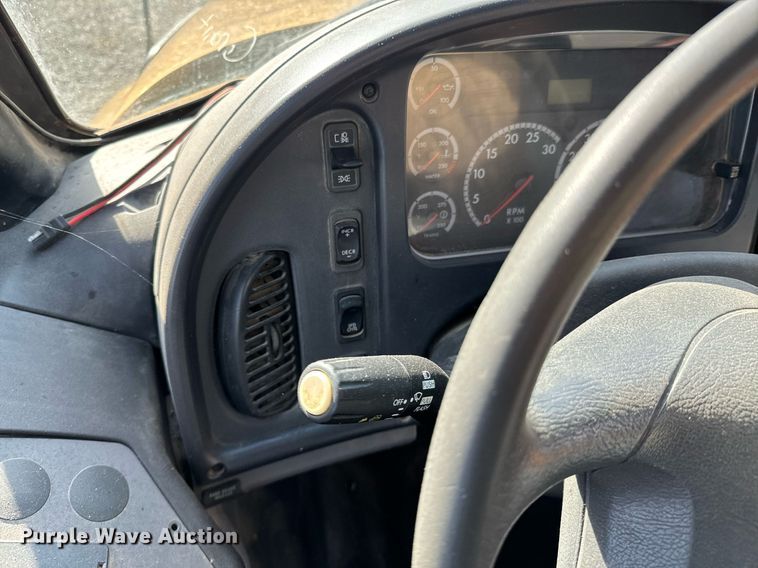 image for item OD9827 2011 Thomas B2  school bus