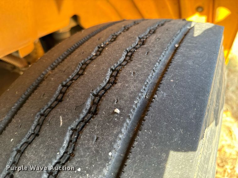 image for item OD9827 2011 Thomas B2  school bus