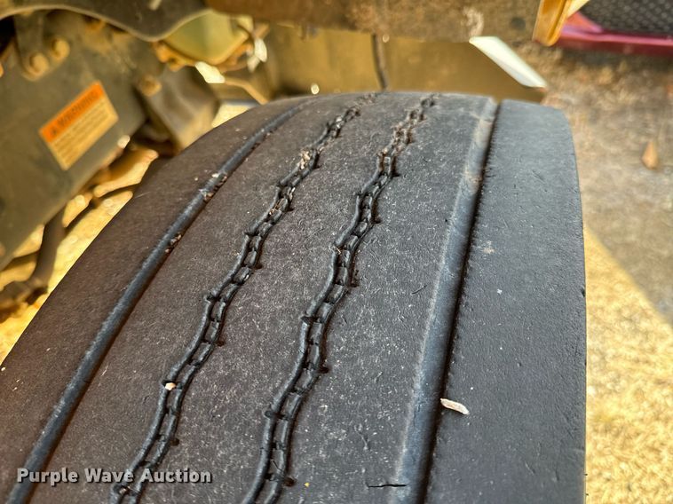 image for item OD9827 2011 Thomas B2  school bus