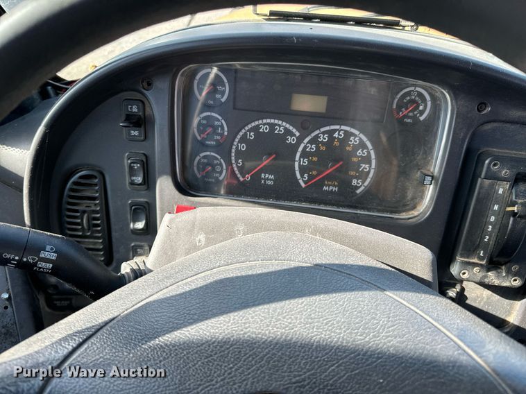 image for item OD9828 2011 Thomas B2  school bus