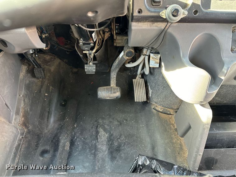 image for item OD9828 2011 Thomas B2  school bus