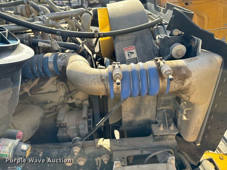 image for item OD9828 2011 Thomas B2  school bus