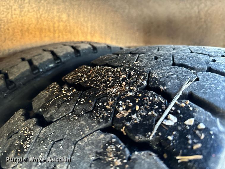 image for item OD9828 2011 Thomas B2  school bus