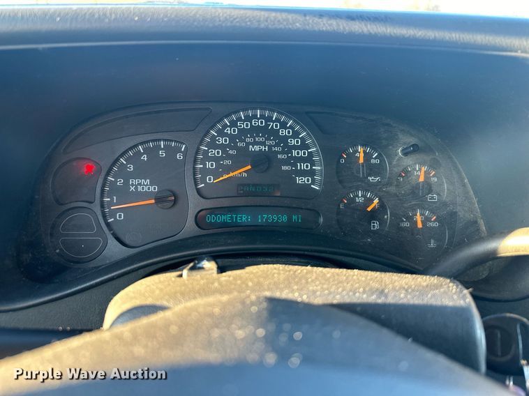 image for item OF9198 2005 Chevrolet Silverado 1500  Ext. Cab pickup truck