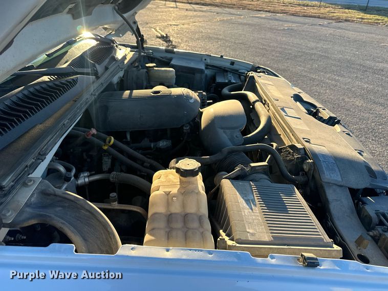 image for item OF9198 2005 Chevrolet Silverado 1500  Ext. Cab pickup truck