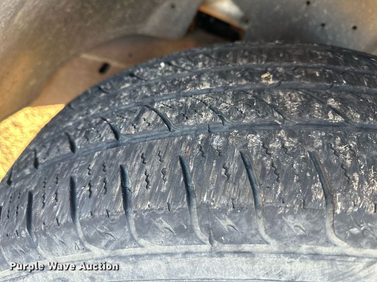 image for item OF9198 2005 Chevrolet Silverado 1500  Ext. Cab pickup truck