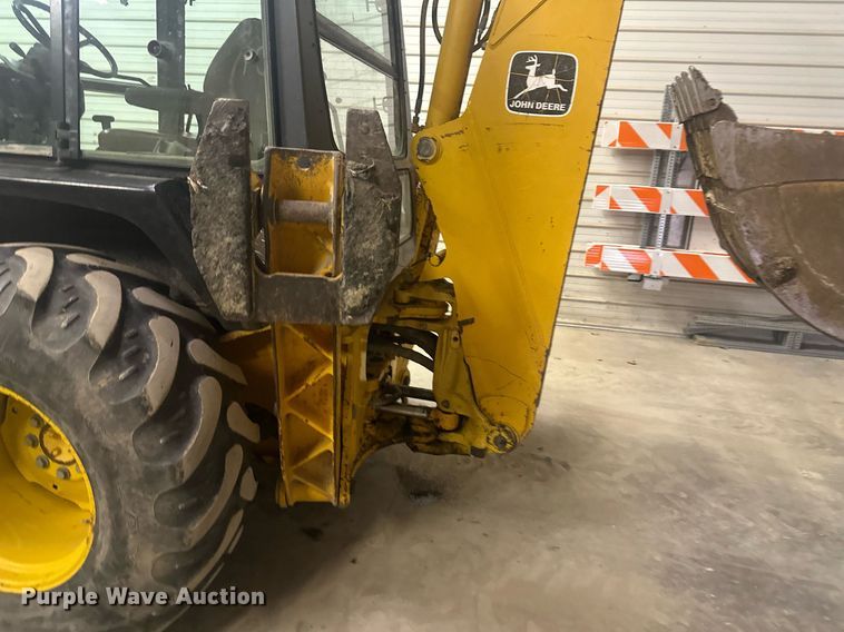 image for item OF9199 1992 John Deere 310D  backhoe