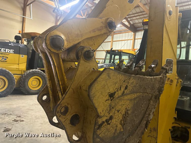 image for item OF9199 1992 John Deere 310D  backhoe