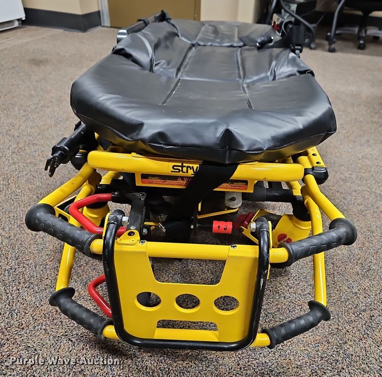 image for item OL9472 Stryker MXPro R3  ambulance cot