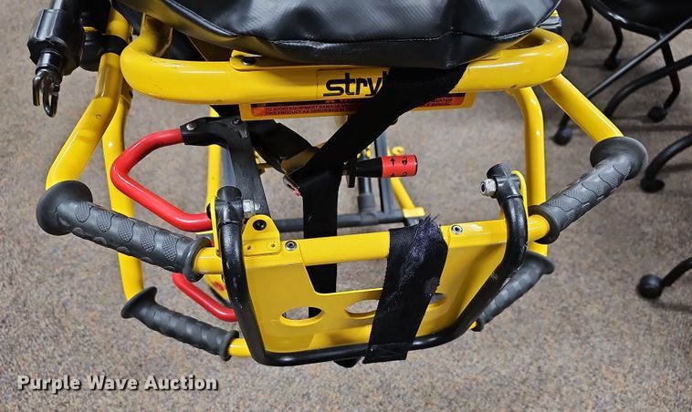 image for item OL9472 Stryker MXPro R3  ambulance cot