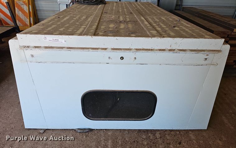 image for item OL9506 Truck bed topper