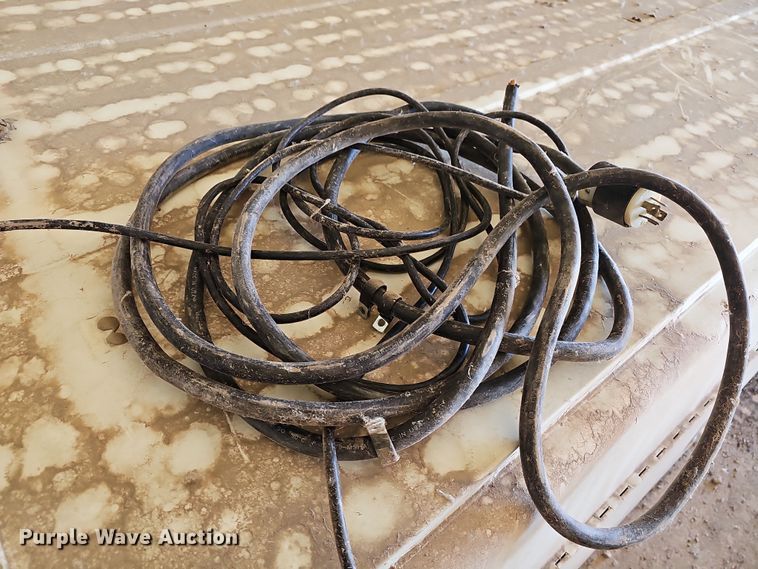 image for item OL9506 Truck bed topper