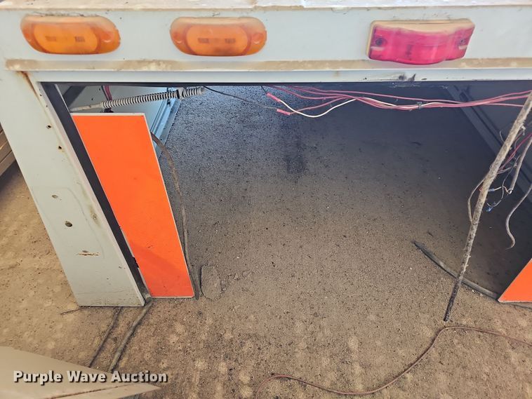 image for item OL9506 Truck bed topper