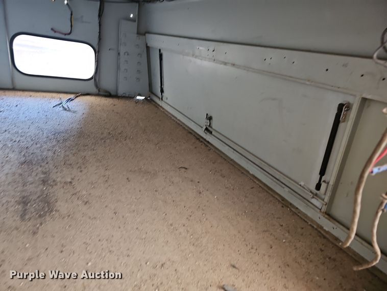 image for item OL9506 Truck bed topper