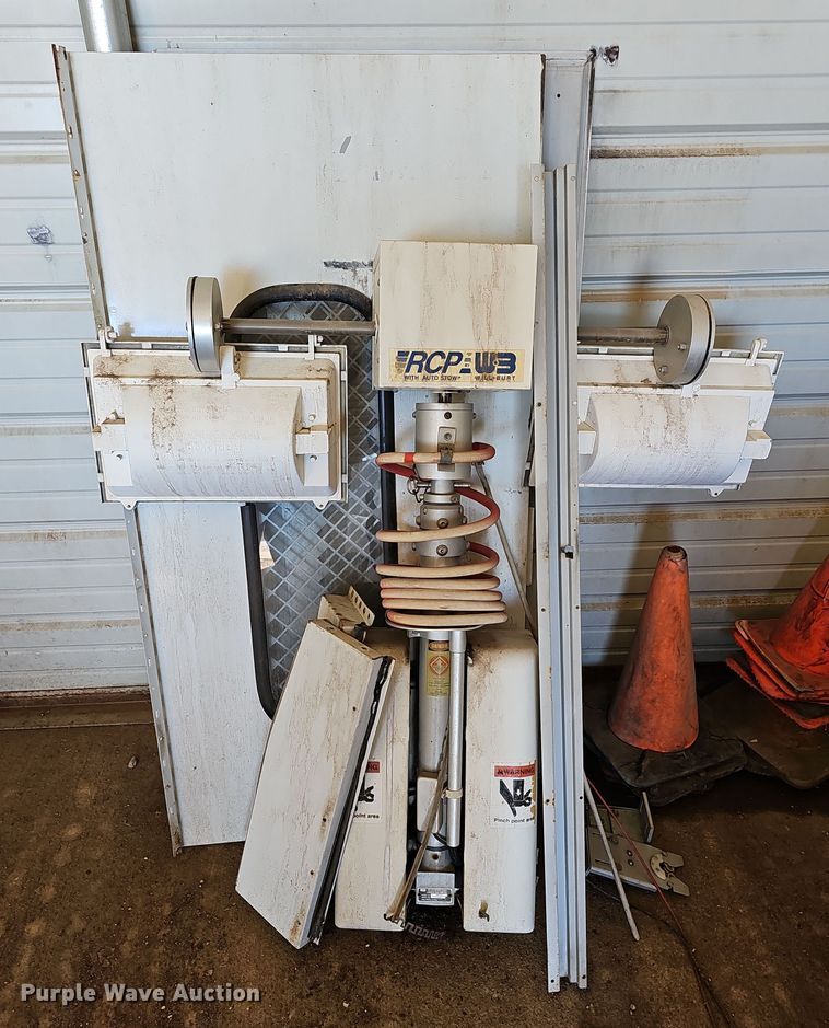 image for item OL9506 Truck bed topper