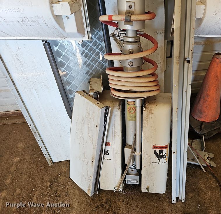 image for item OL9506 Truck bed topper