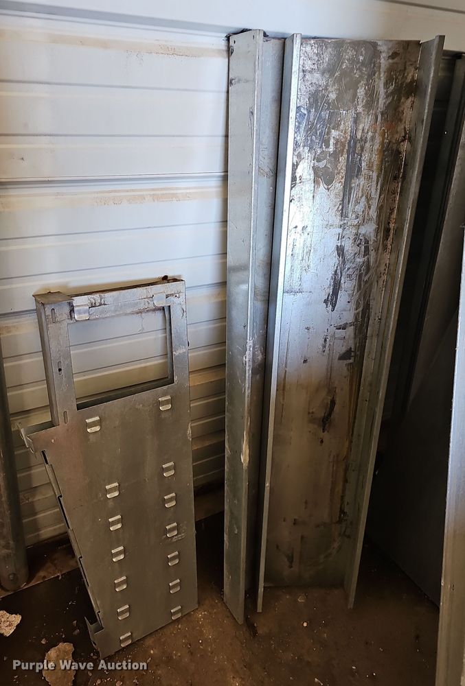 image for item OL9506 Truck bed topper