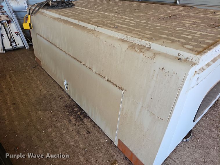 image for item OL9506 Truck bed topper