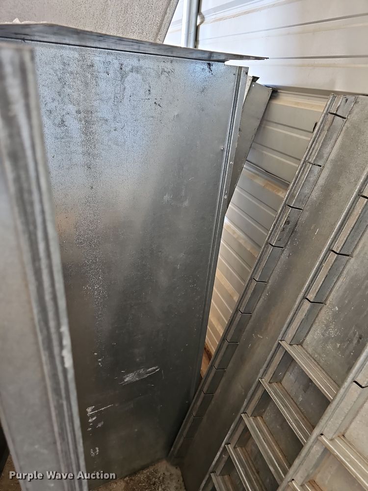 image for item OL9506 Truck bed topper