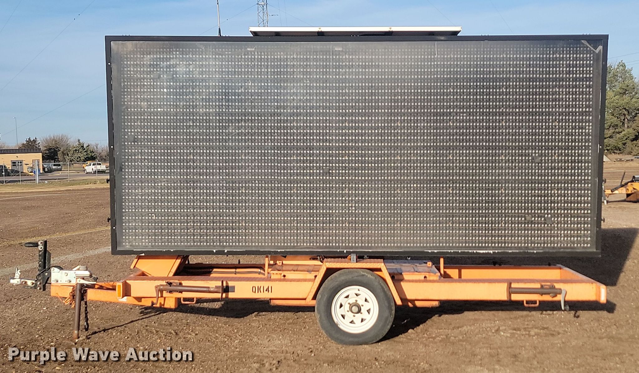 VerMac message board in Mitchell, SD Item KU9080 for sale Purple Wave