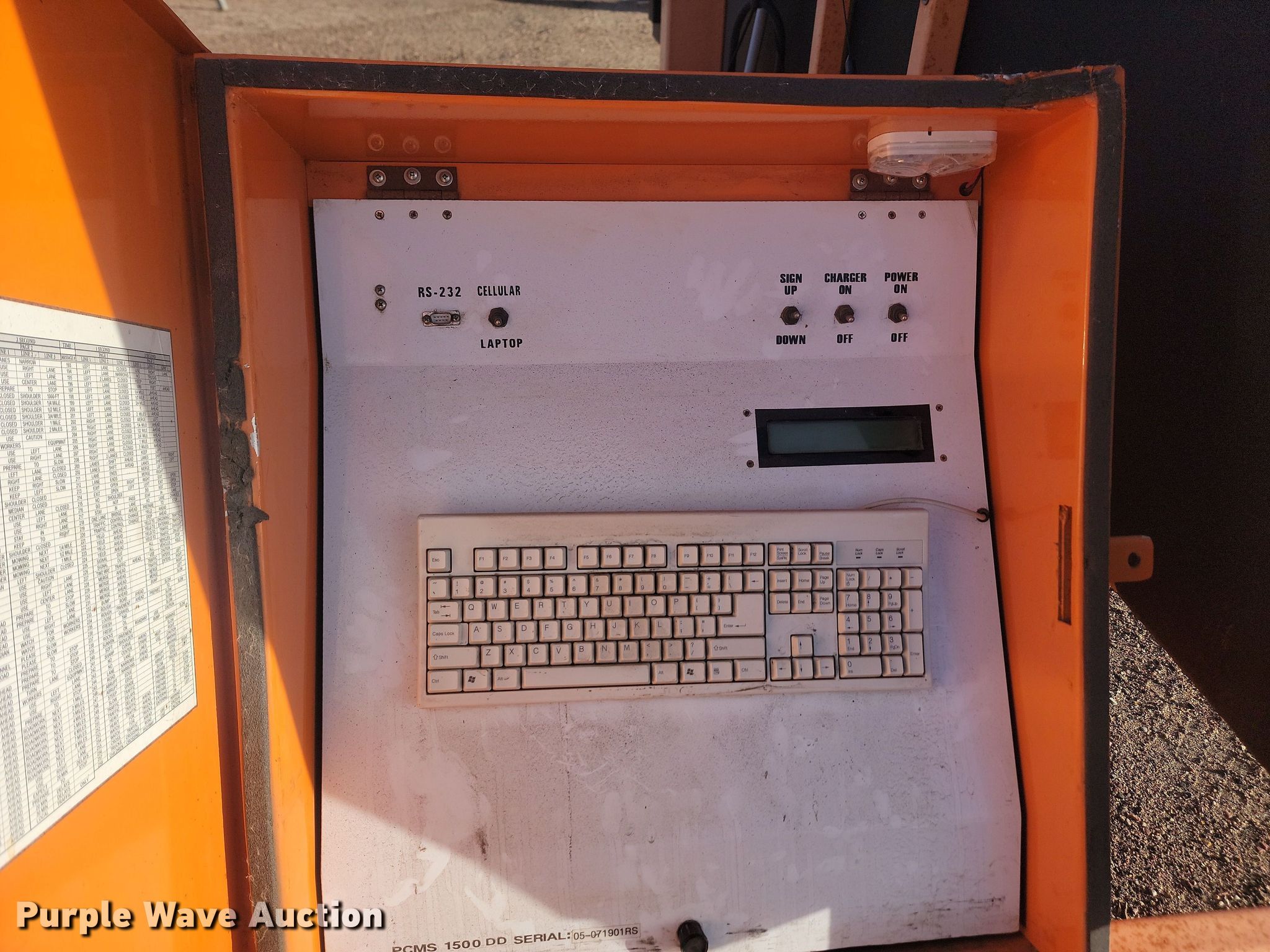 VerMac message board in Mitchell, SD Item KU9080 for sale Purple Wave