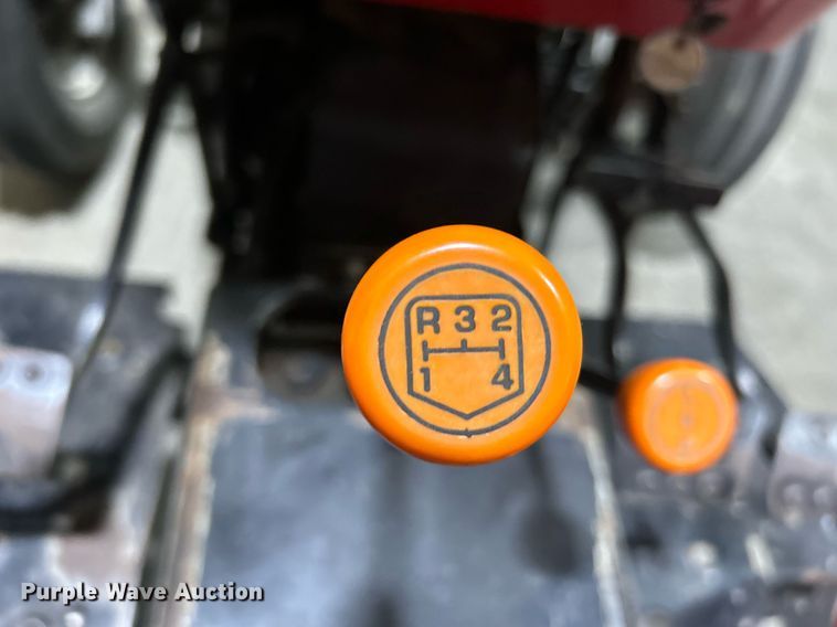 image for item DN0636 2008 Massey Ferguson 2615  tractor