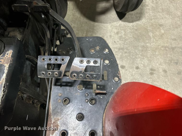 image for item DN0636 2008 Massey Ferguson 2615  tractor