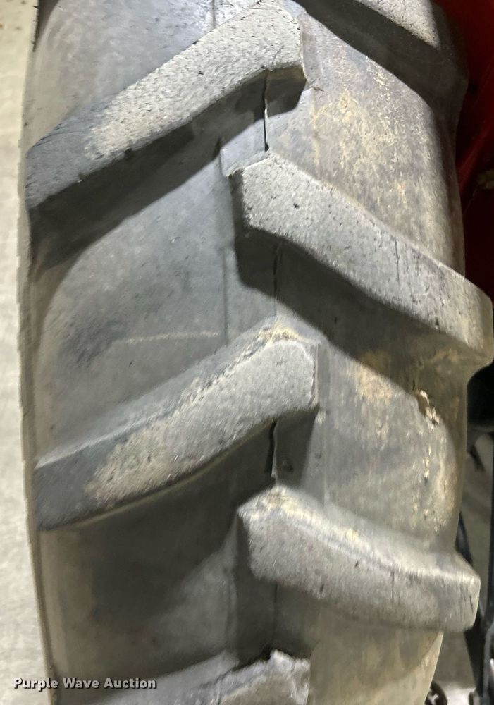 image for item DN0636 2008 Massey Ferguson 2615  tractor