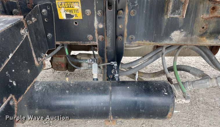 image for item DP0273 2001 International 8100  feed delivery truck