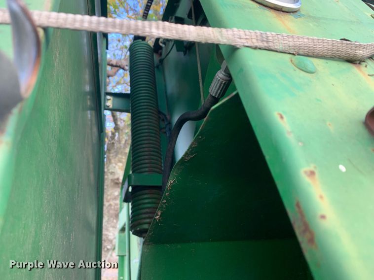 image for item DP8783 John Deere 435  round baler