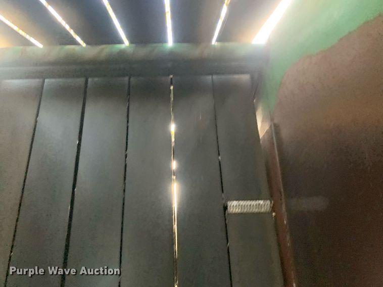 image for item DP8783 John Deere 435  round baler