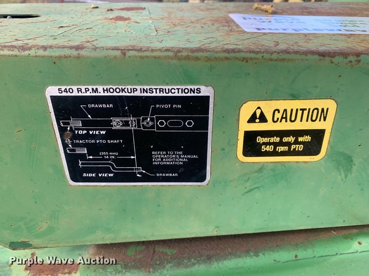 image for item DP8783 John Deere 435  round baler