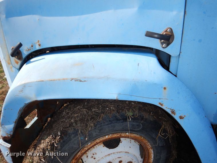 image for item DR5906 1967 GMC  grain truck