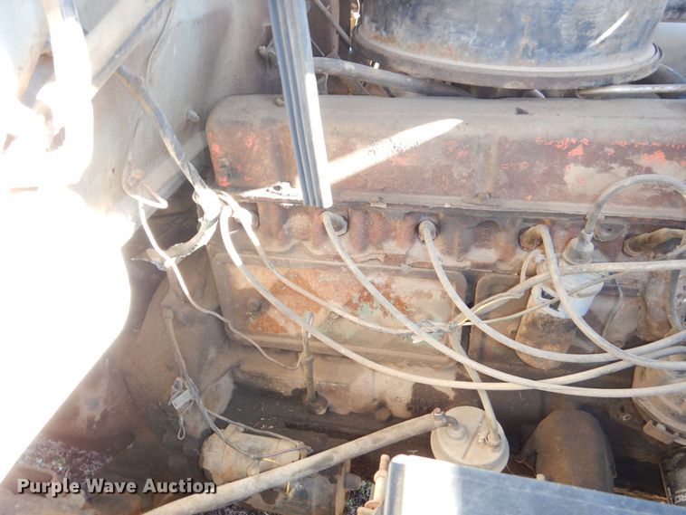 image for item DR5906 1967 GMC  grain truck