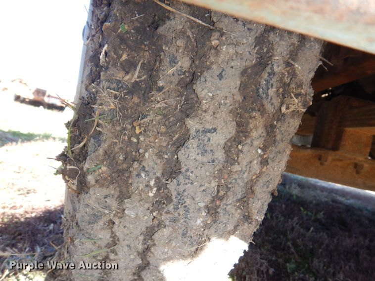 image for item DR5906 1967 GMC  grain truck