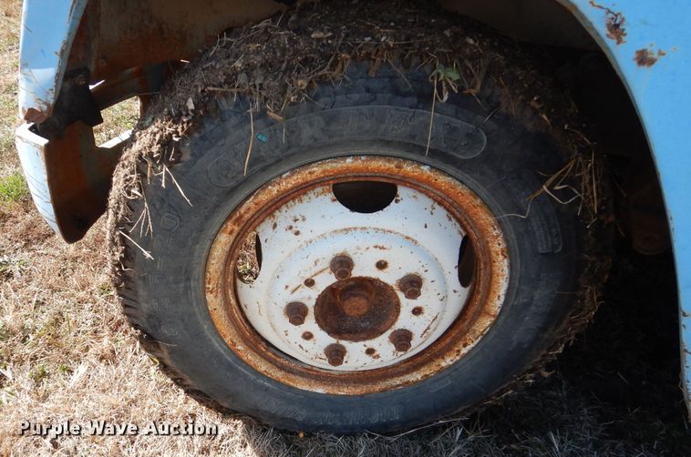 image for item DR5906 1967 GMC  grain truck