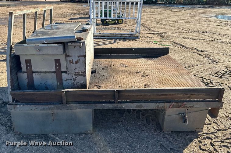 image for item EK9854 Flatbed