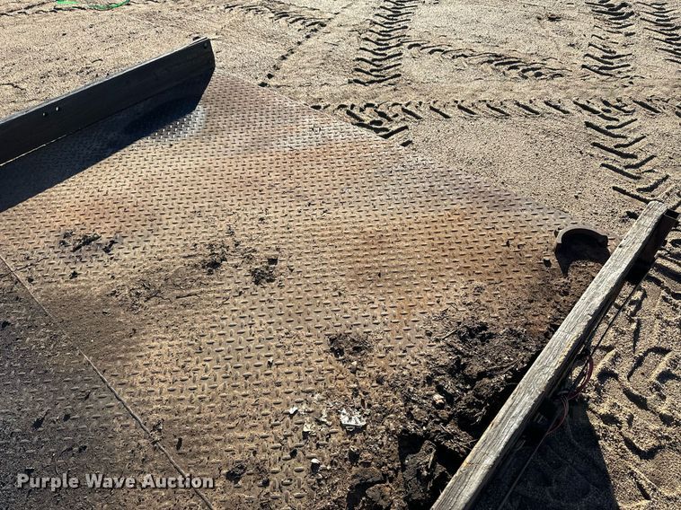 image for item EK9854 Flatbed