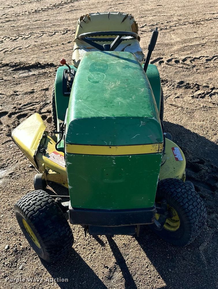 image for item EK9856 John Deere 116  lawn mower