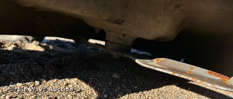 image for item EK9856 John Deere 116  lawn mower